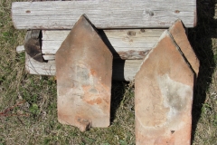 A tornyon talált régi cserepek